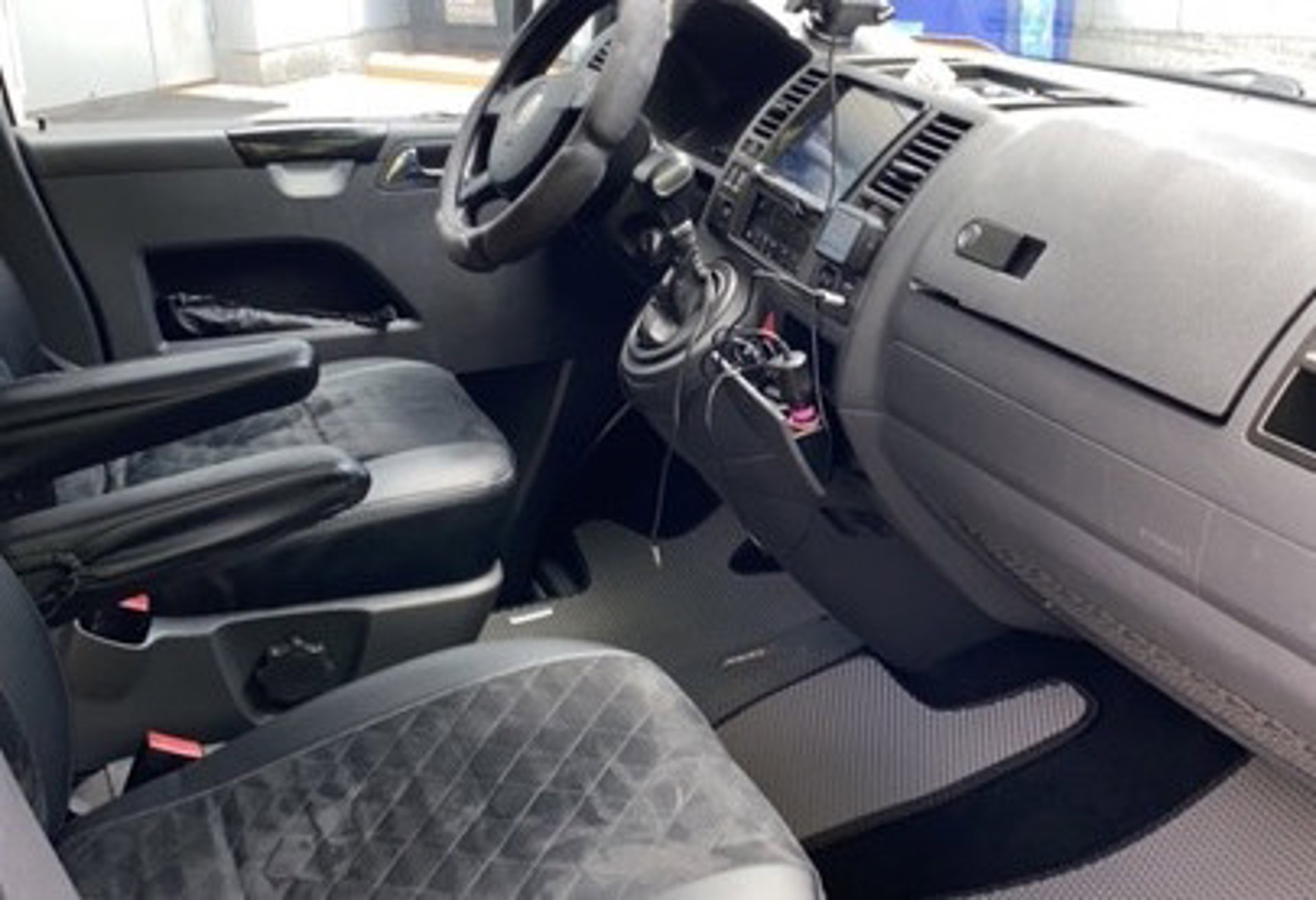 Volkswagen Caravelle 2008