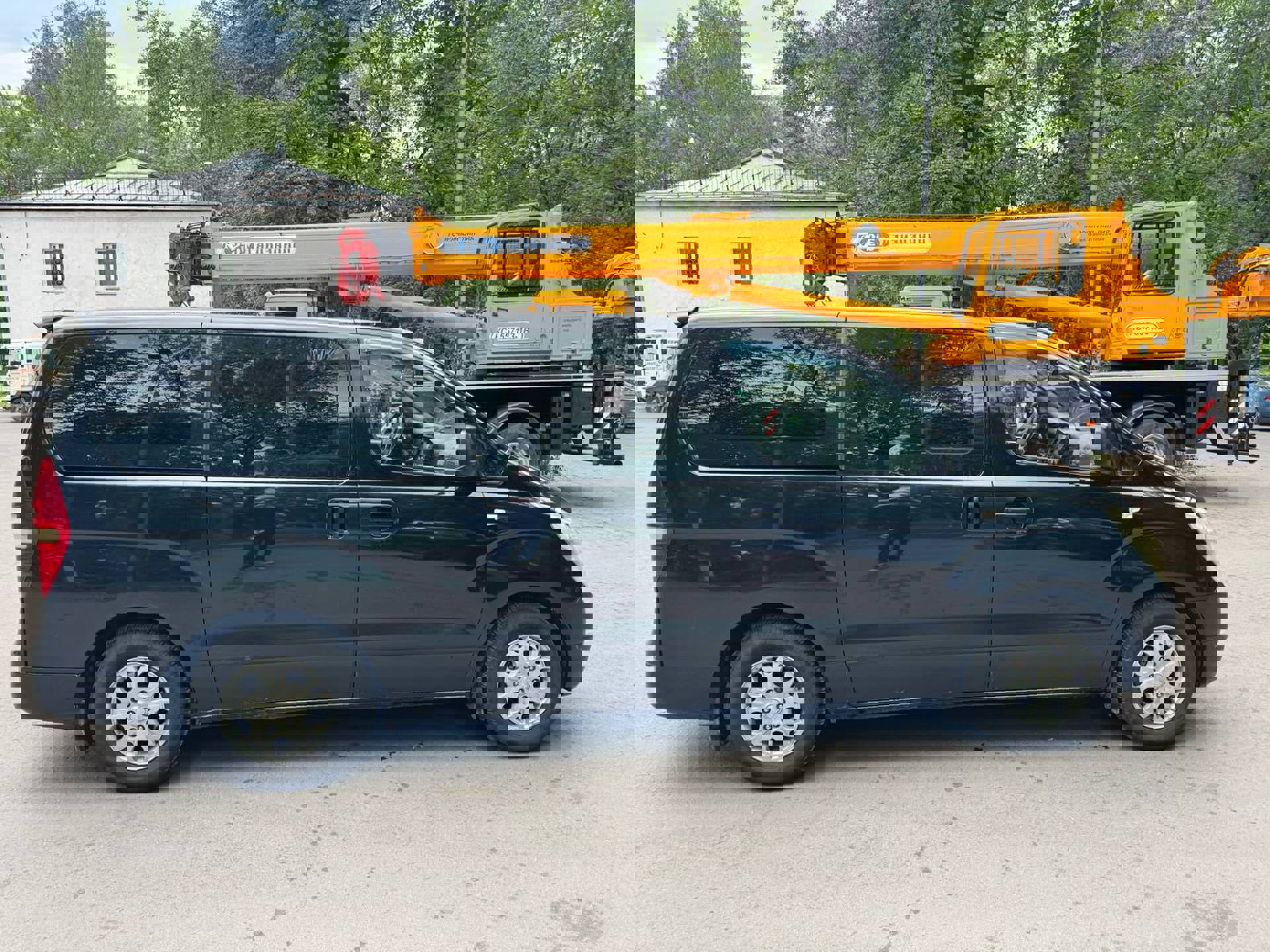 Hyundai Grand Starex 2010